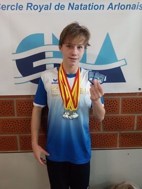 DE COOMAN François-Clément, 15ans
-   Champion francophone au 100m nage libre
-   Champion francophone au 200m nage libre
-   Vice-champion au 50m nage libre